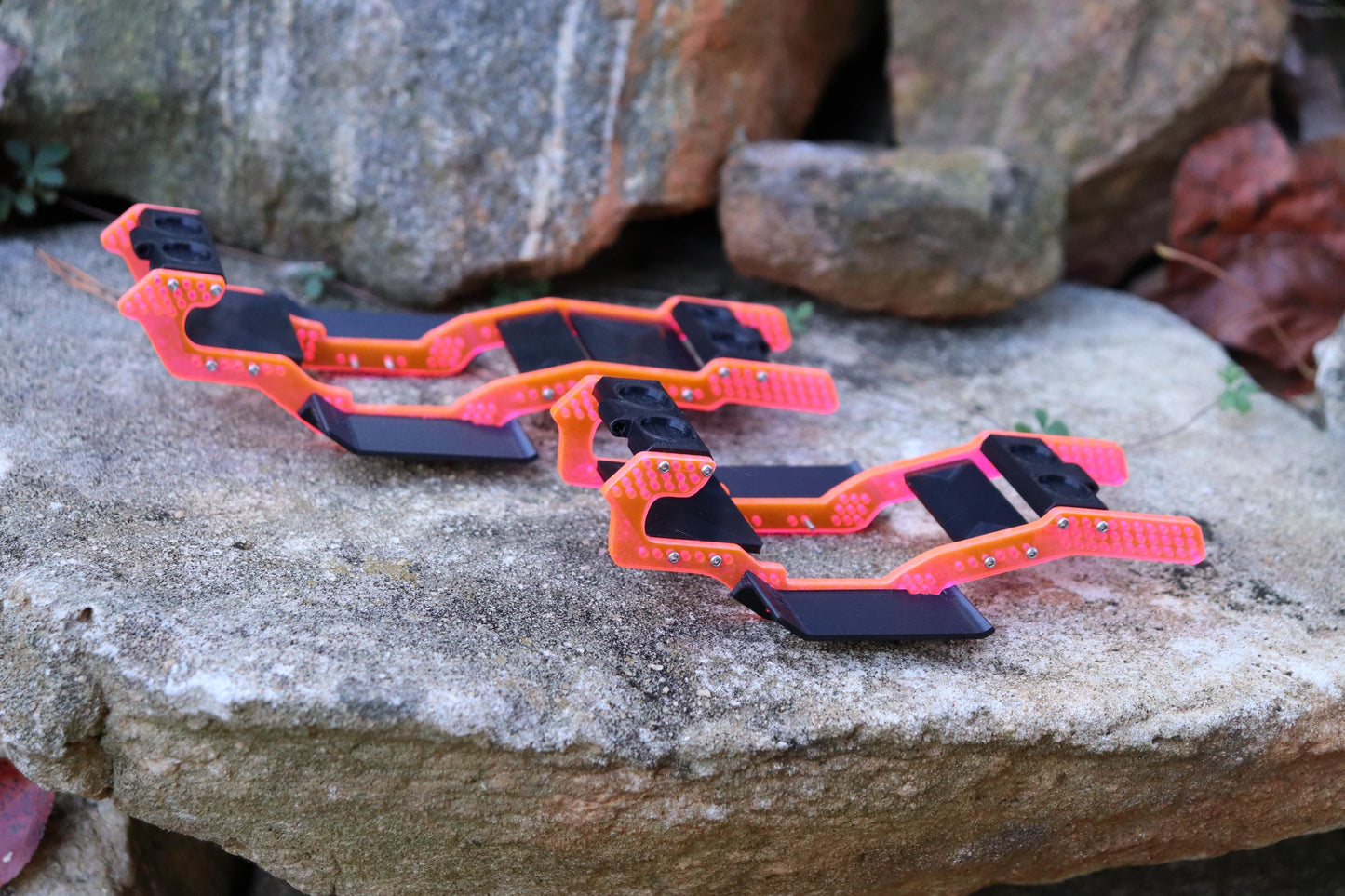Karnage RC Gear ALIEN V3.1 Reissue SCX24 Chassis Builder's Kit - Transparent Neon Pink- Choose your wheelbase length